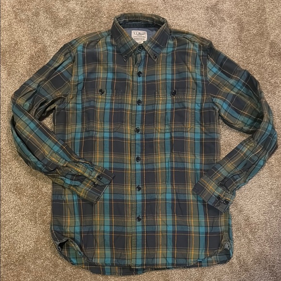 L.L. Bean Other - L.L. Bean Blue and Green Casual Button Down Shirt